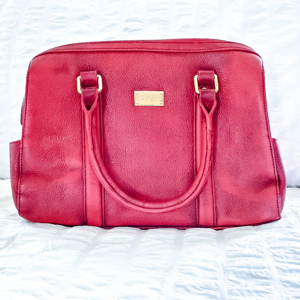 👜St. John red people leather doctor bag